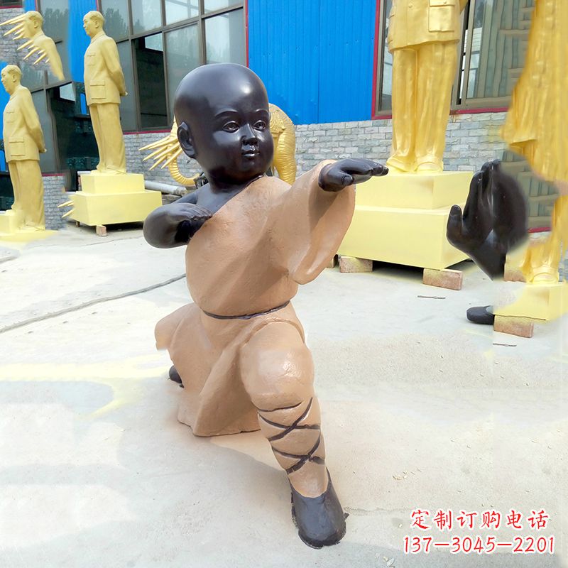 张掖传承传统文化的绝佳礼品——“功夫小和尚”雕塑