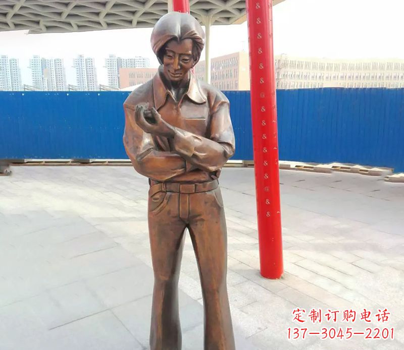 张掖中领雕塑的女性人物铜雕