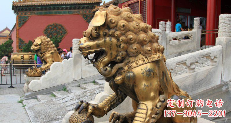 张掖黄铜狮子故宫狮雕塑,高端定制艺术品