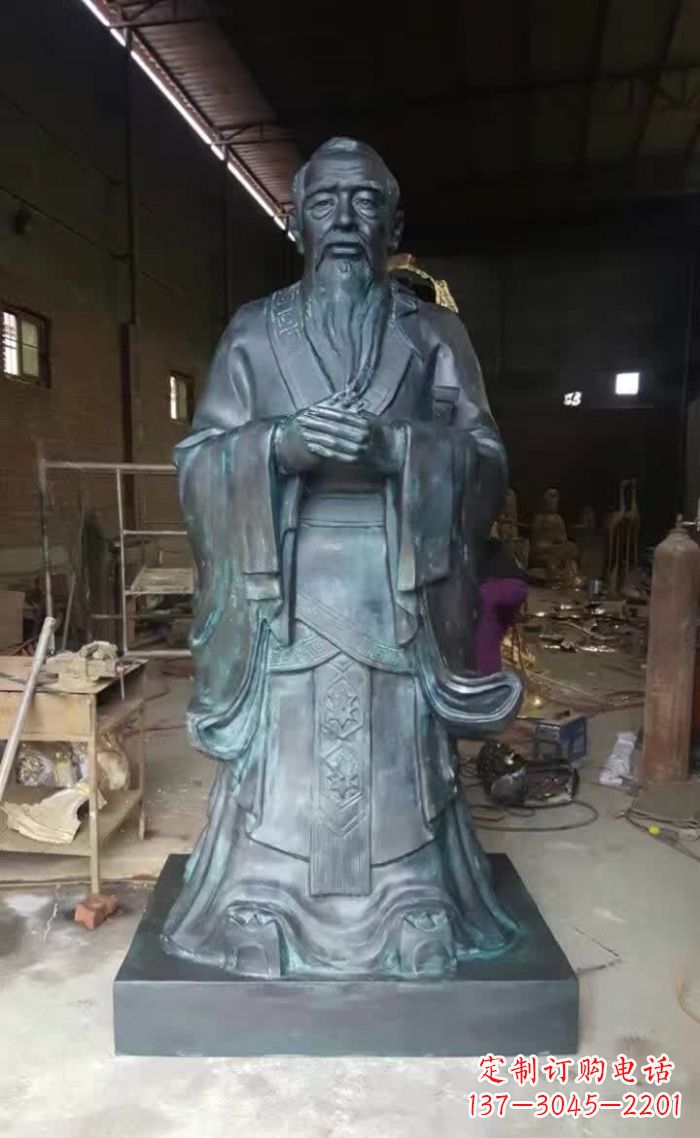 张掖中领雕塑的孔子青铜雕塑