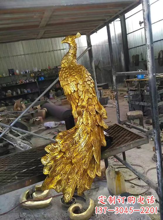 张掖精工制作的鎏金凤凰雕塑