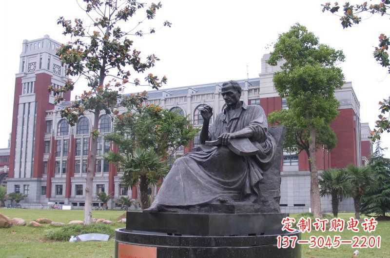 张掖卢梭西方名人铜雕由中领雕塑定制,是一款完…