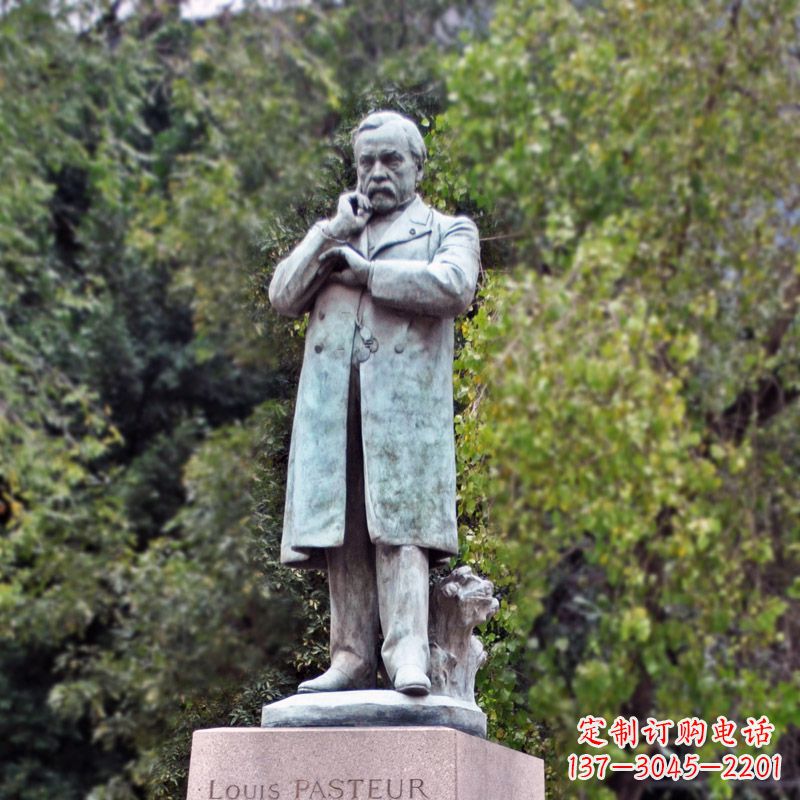 张掖领雕塑-路易斯·巴斯德站姿雕像