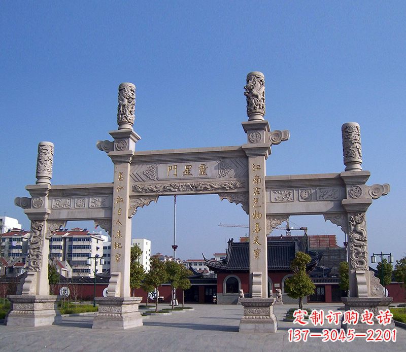张掖寺庙景观石牌坊