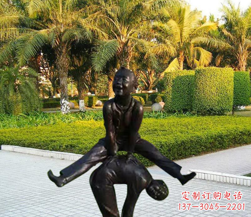 张掖跳山羊的儿童铜雕