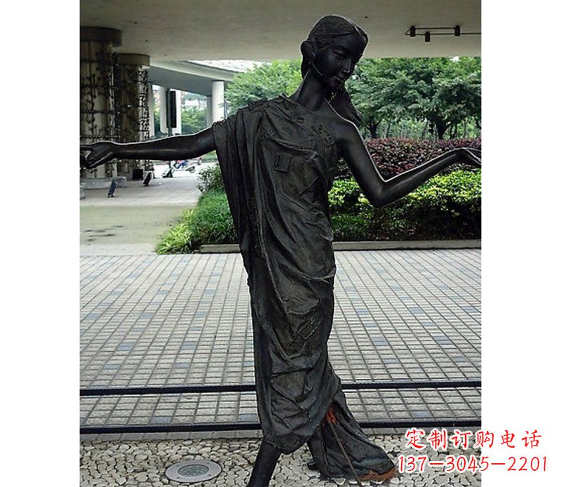 张掖跳舞的女孩街边景观铜雕