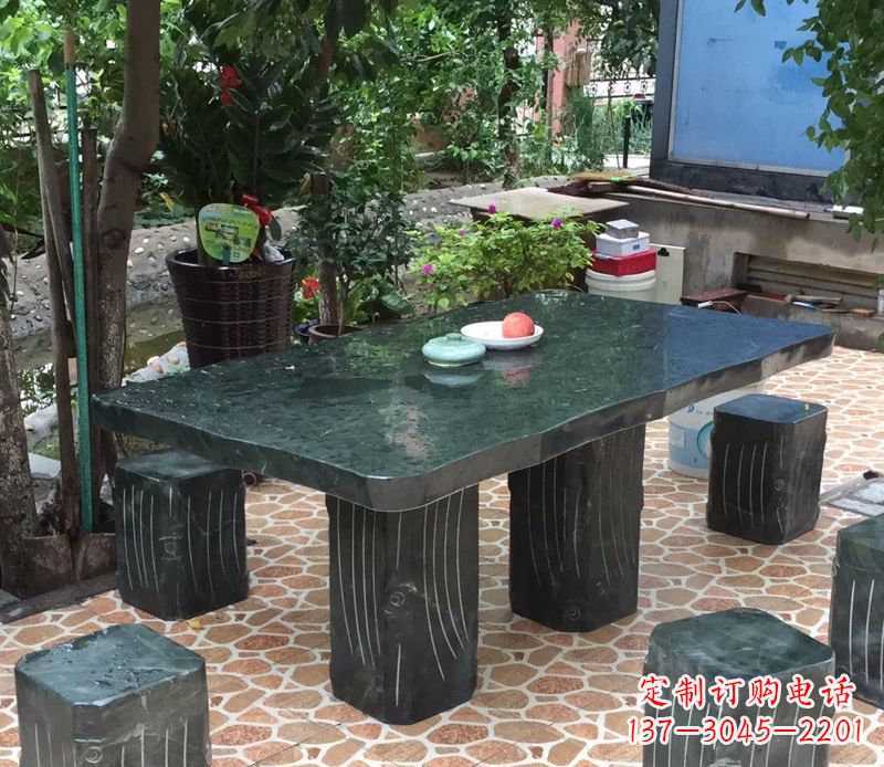 张掖庭院长方形石桌凳雕塑