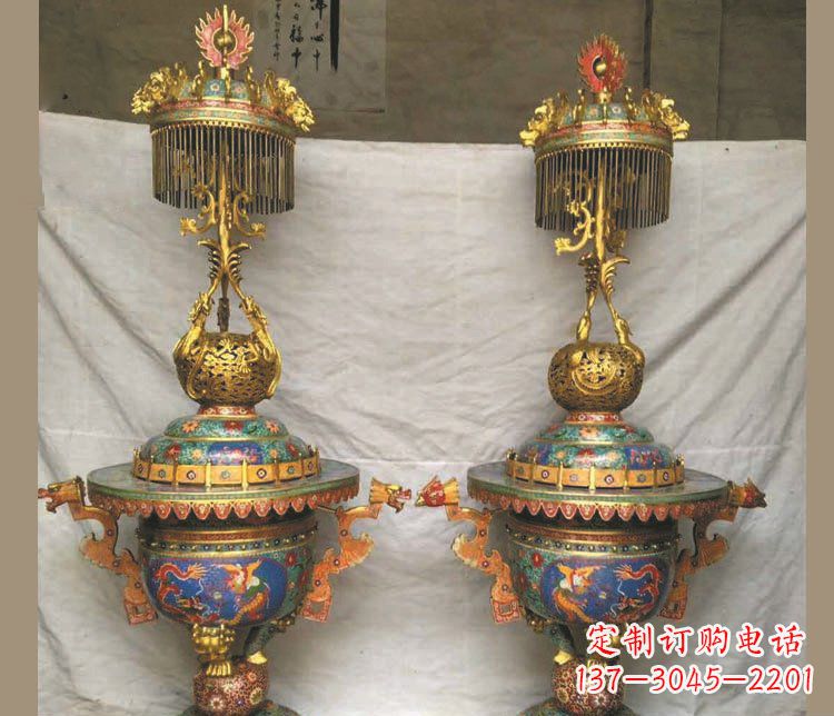 张掖铜雕彩绘香炉景观摆件