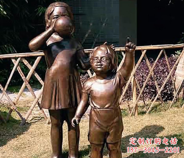张掖铜雕吹气球儿童