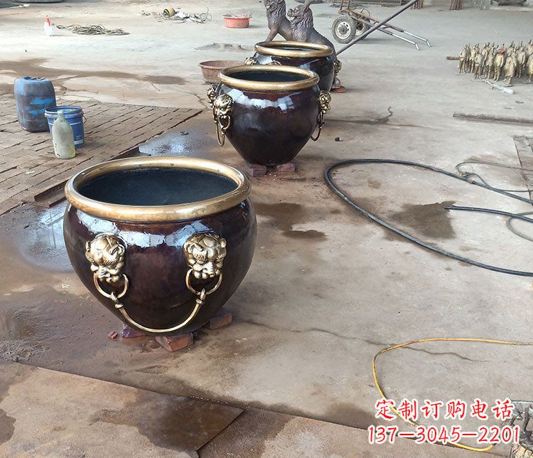 张掖铜雕故宫狮子头水缸雕塑