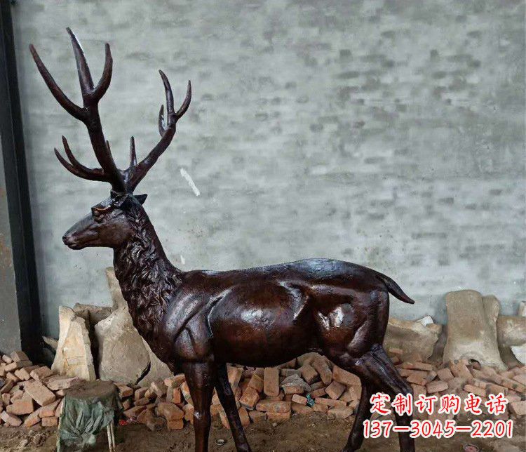 张掖铜雕户外公园动物雕塑鹿摆件