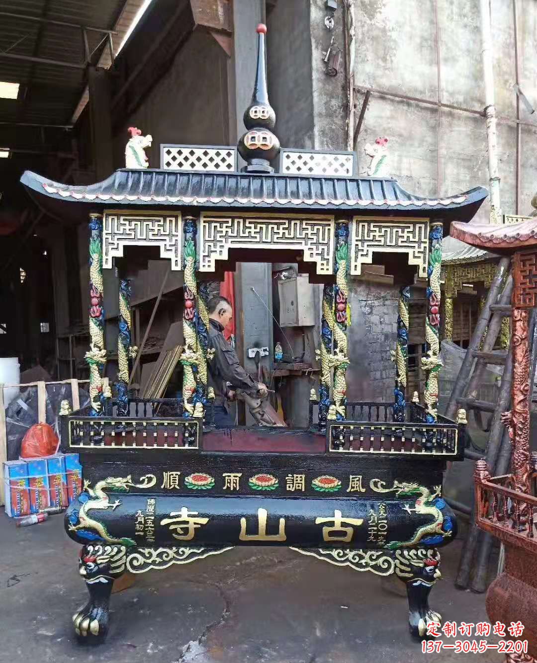 张掖铜雕香炉寺庙景观雕塑