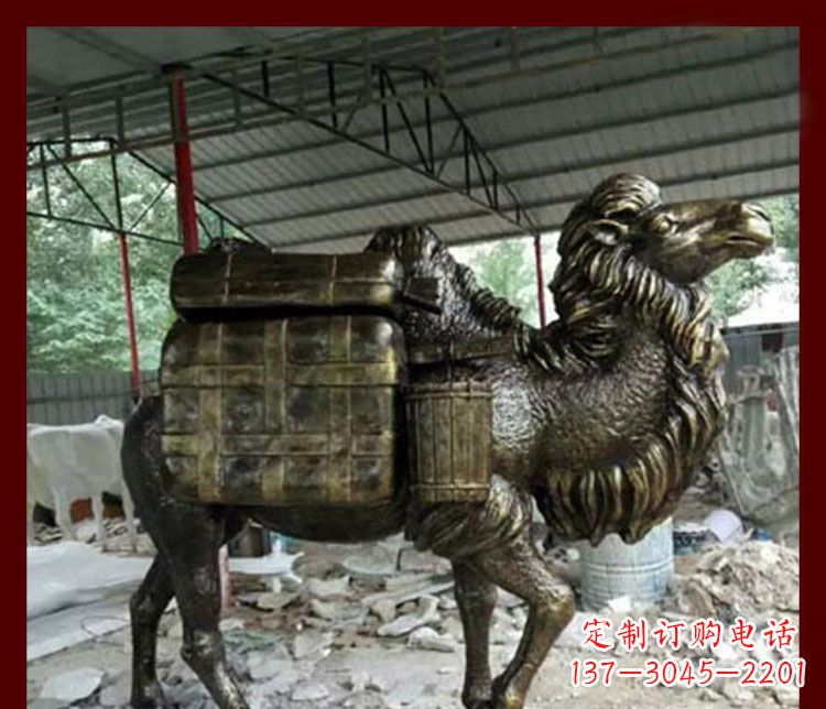 张掖拖行李的骆驼动物铜雕
