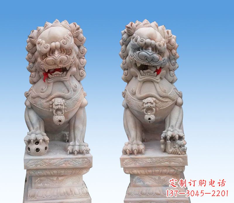 张掖晚霞红踩球狮子石雕