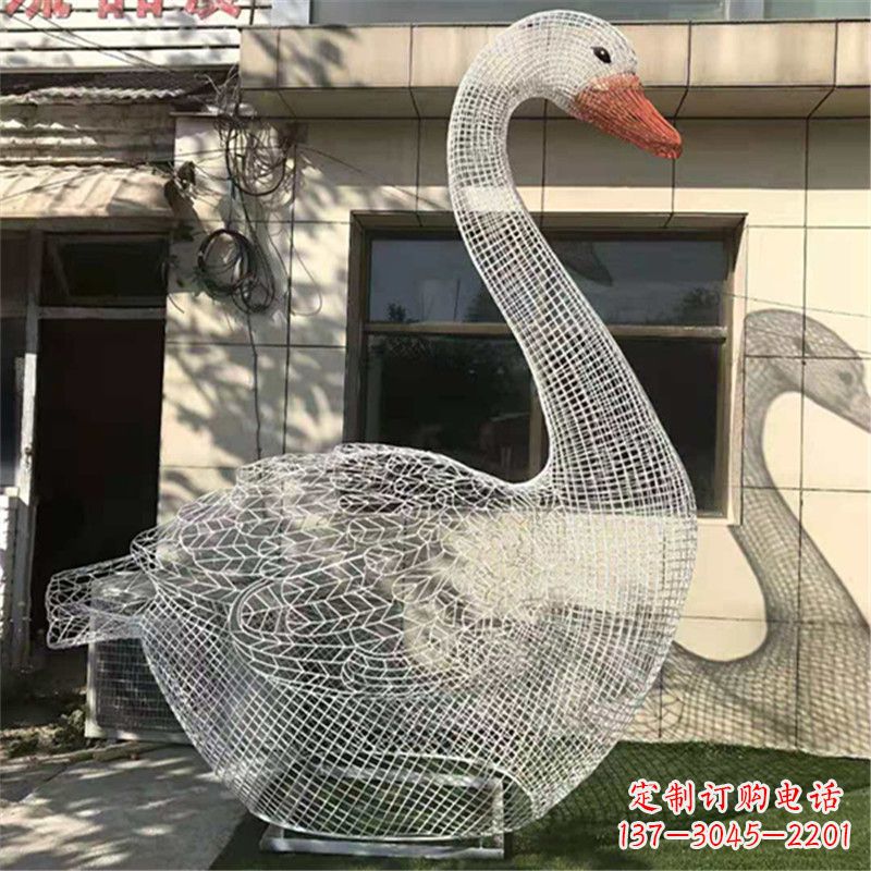 张掖卧姿天鹅不锈钢草坪网格动物摆件