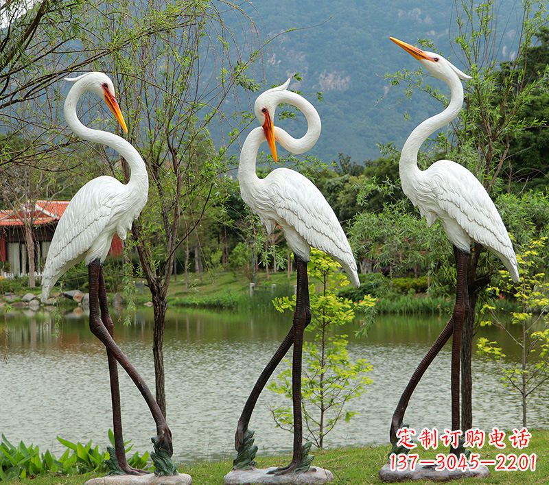 张掖仙鹤的雕塑