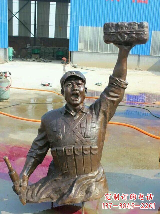 张掖校园董存瑞名人铜雕
