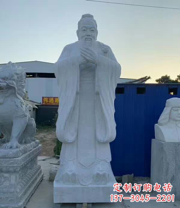 张掖校园孔子雕塑 (2)