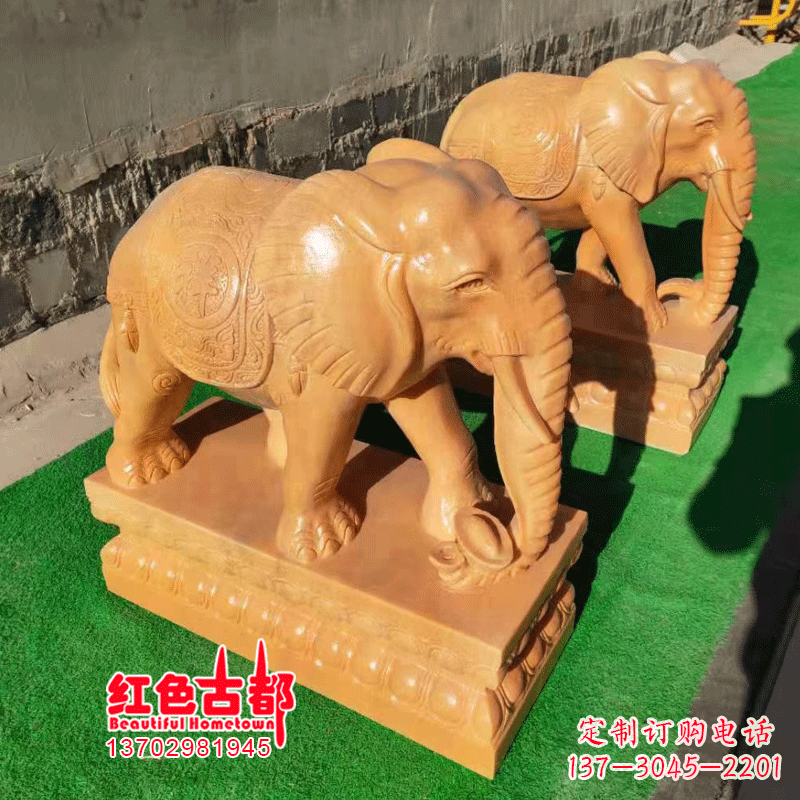张掖银行门口的石雕大象