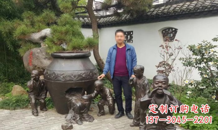 张掖园林司马光砸缸铜雕 (2)