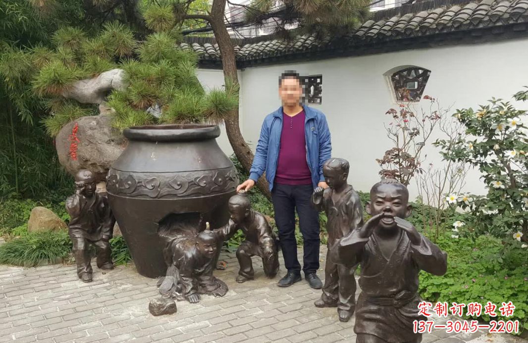 张掖园林司马光砸缸铜雕