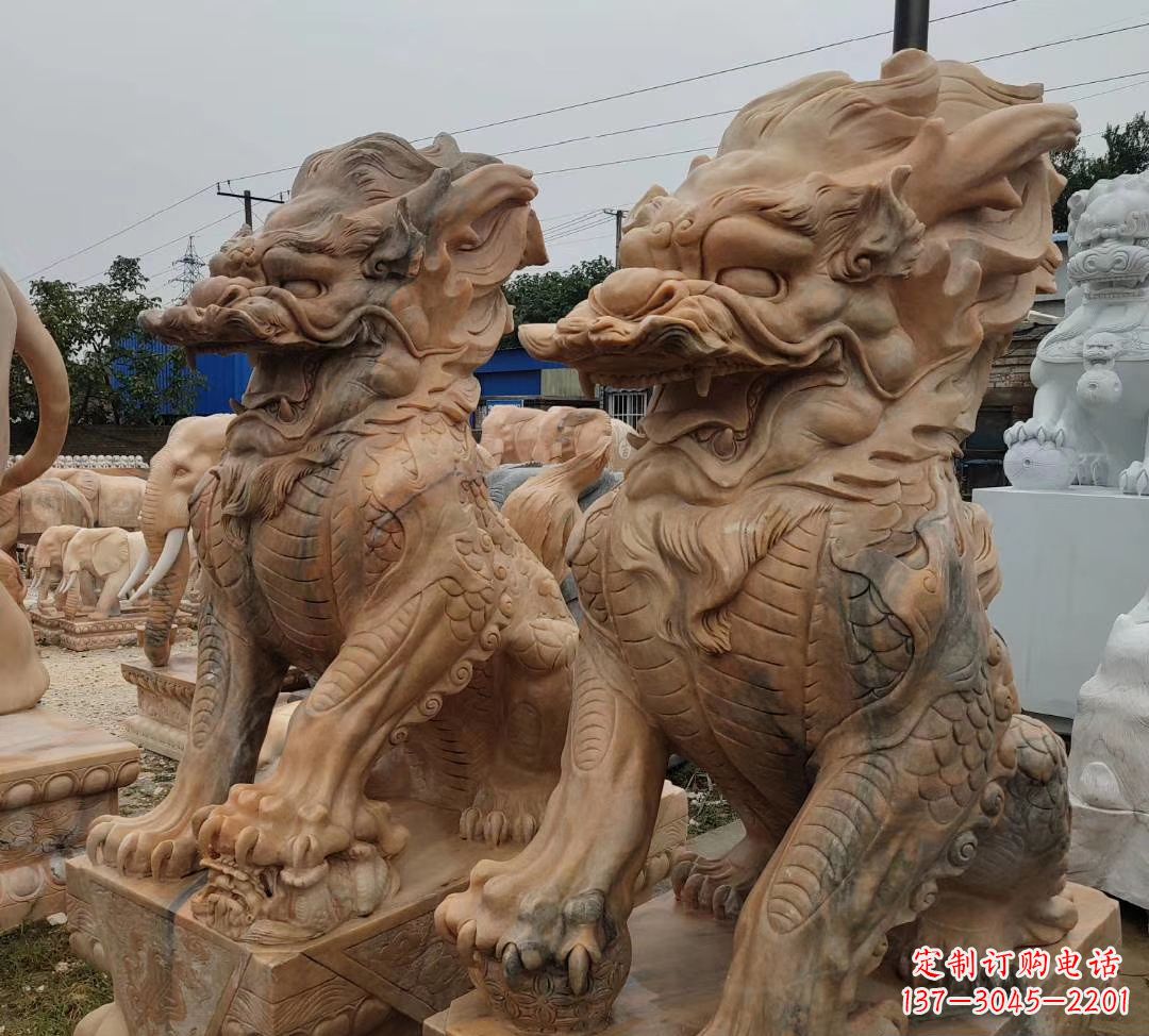 张掖园林晚霞红古代招财神兽麒麟石雕