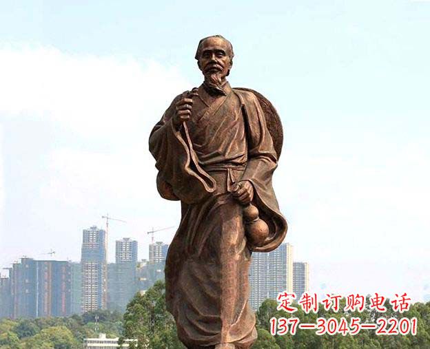张掖中华古代名医华佗铜雕像