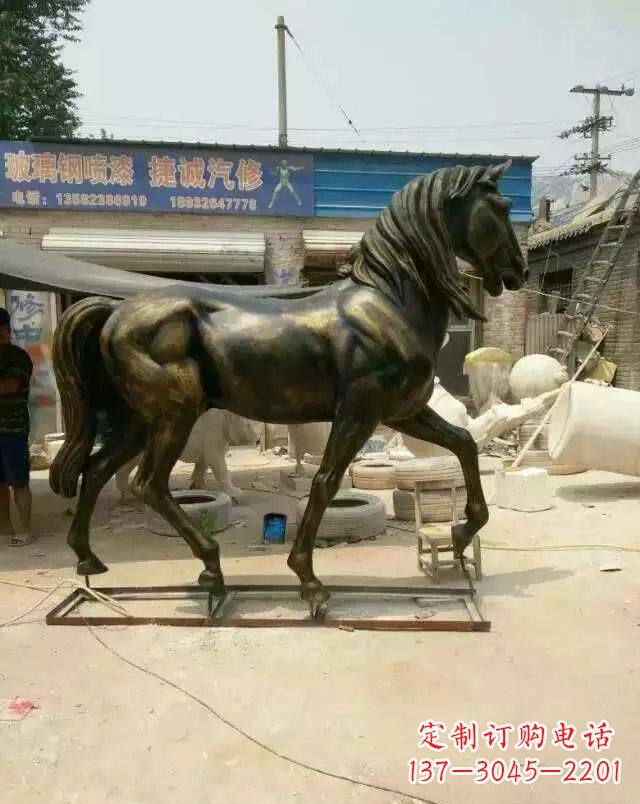 张掖铸铜马雕塑