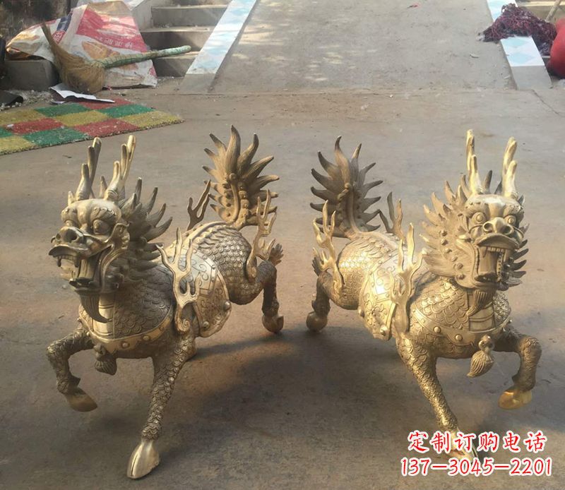 张掖铸铜麒麟雕塑 (2)