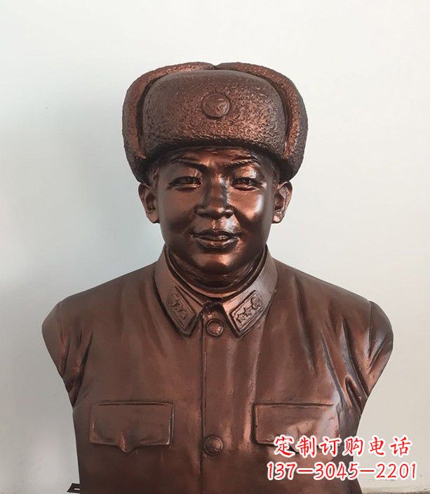 张掖紫铜雷锋半身像